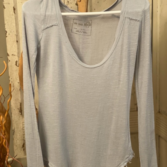 Free People powder blue top size large, fits more like a med. - Picture 1 of 4